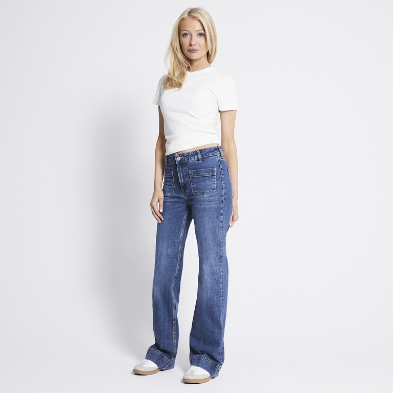 Mid waist bootcut jeans "Upper" Mid wash